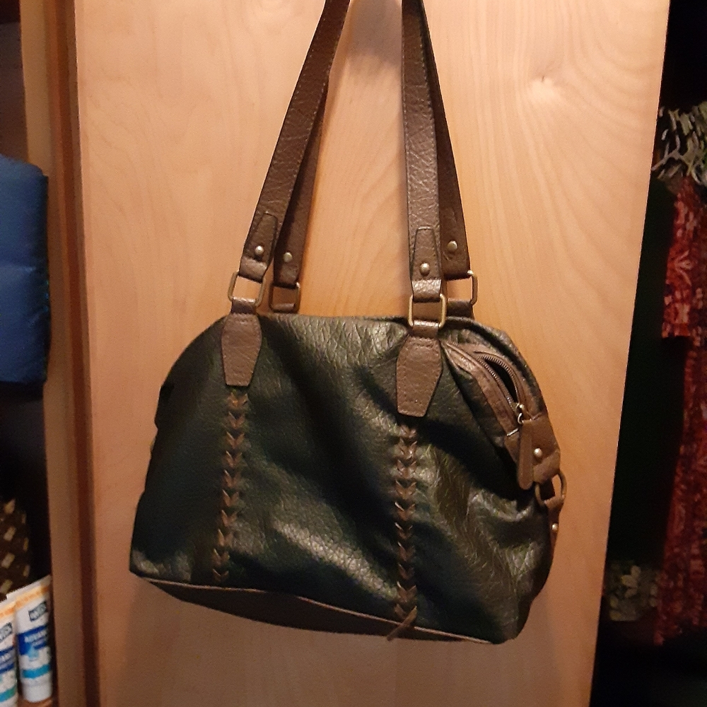 Purses - Picture 4 of 11
